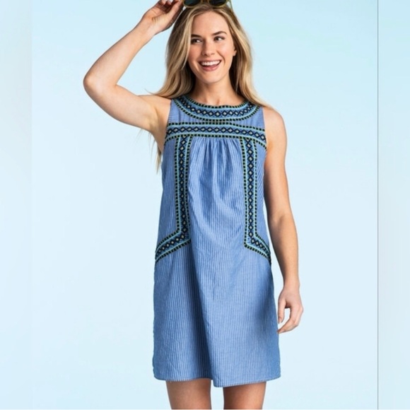 Vineyard Vines Dresses & Skirts - Vineyard Vines Blue Striped Embroidered Mini Shift Dress Large Sleeveless